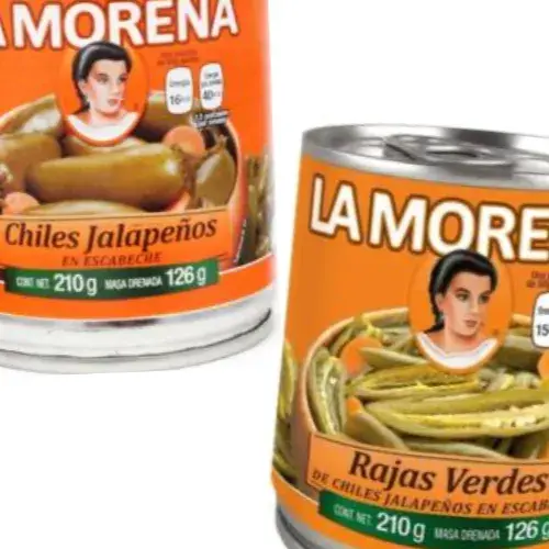 La Morena Chiles Chipotles